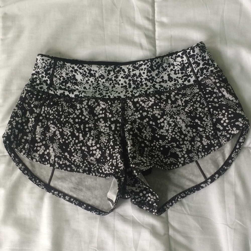Lulu lemon running shorts
